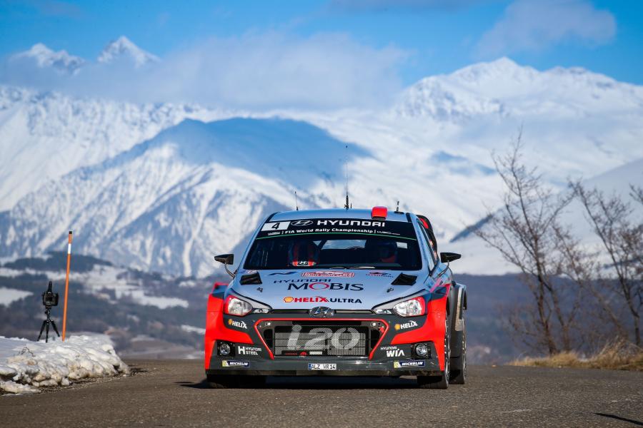  Hyundai i20 WRC 2016 года  (фото 13 из 16)